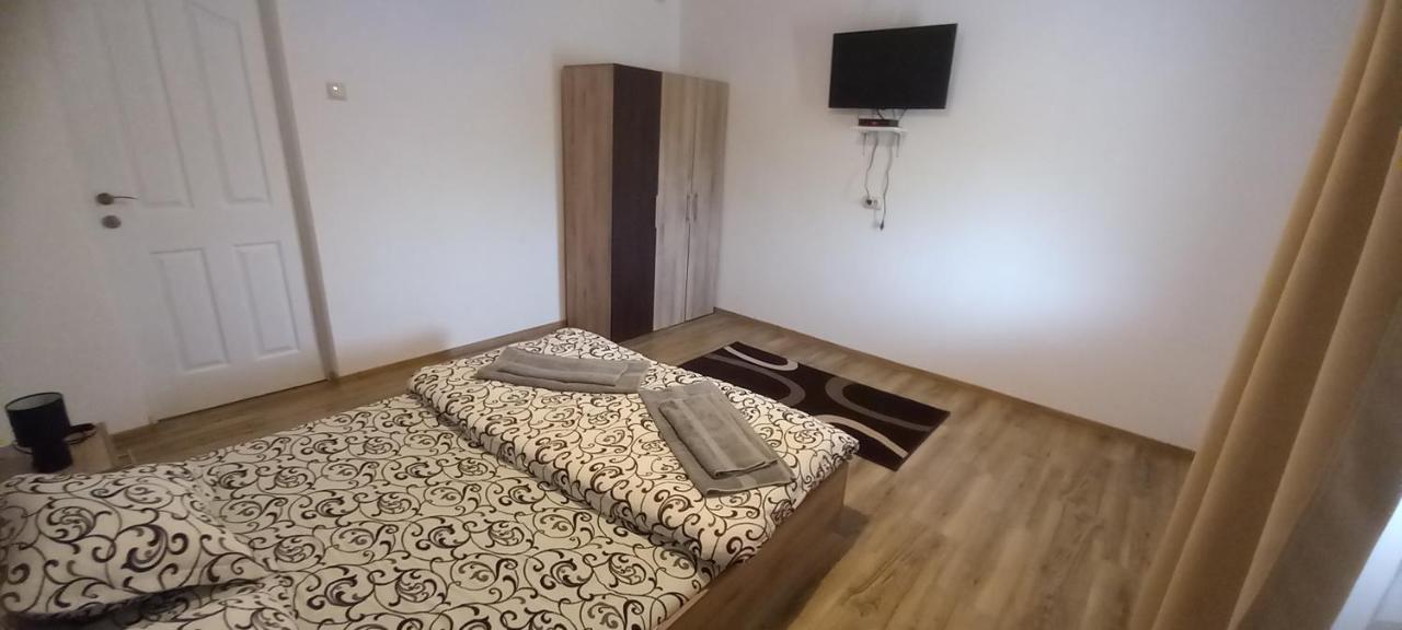 Casa Claudiu Villa Ieşelniţa Екстериор снимка